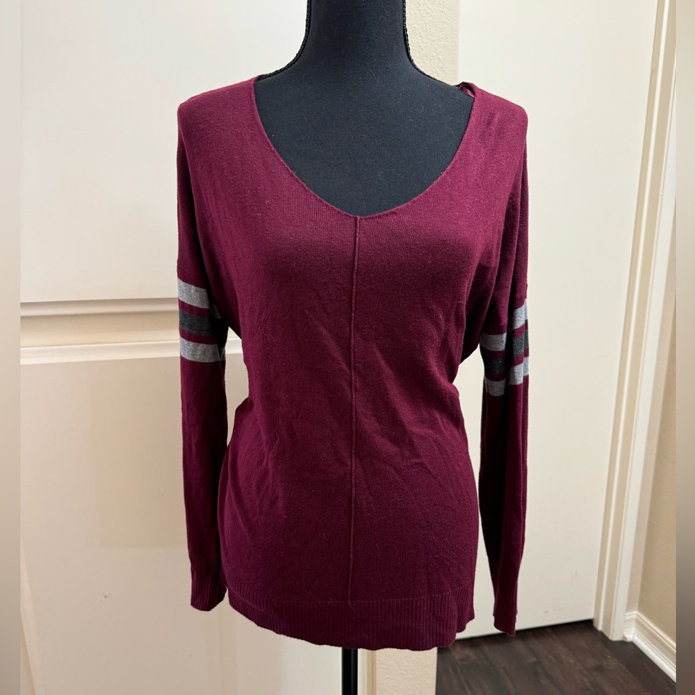 Hippie rose burgundy sweater. Size medium